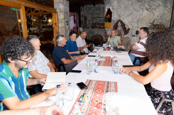 Lokalna zajednica i stručnjaci ukazali na zabrinutost zbog planiranih projekata u okolini Šaskog jezera